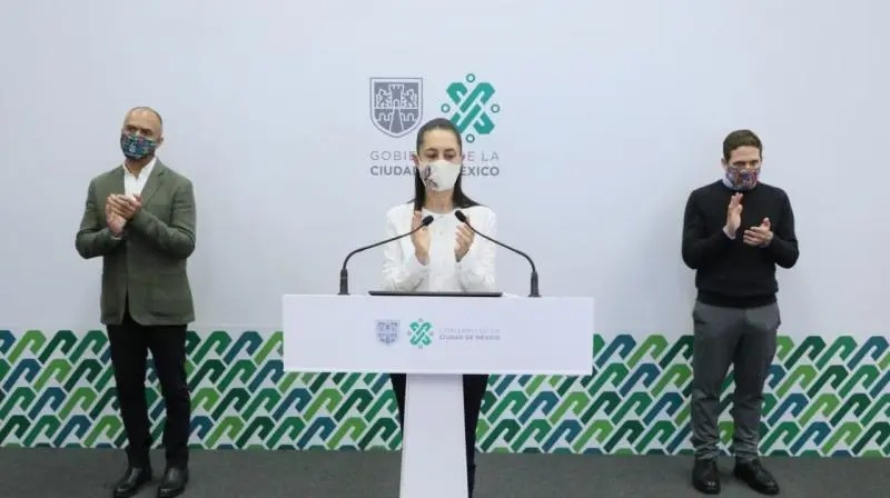Claudia Sheinbaum anuncia que la CDMX seguirá en semáforo naranja por COVID-19