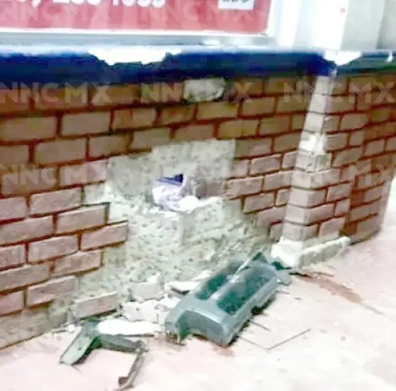 Gordito se trepó a su jeep y fue