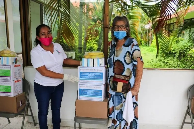 Entrega DIF Apoyo Alimentario a Casi mil 400 Familias Vulnerables