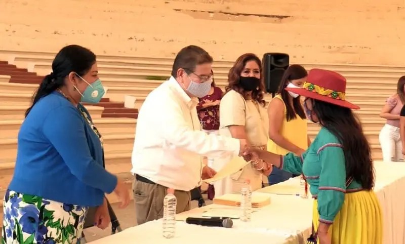 Apoya Tepic a microempresarios con créditos para reactivar su economía