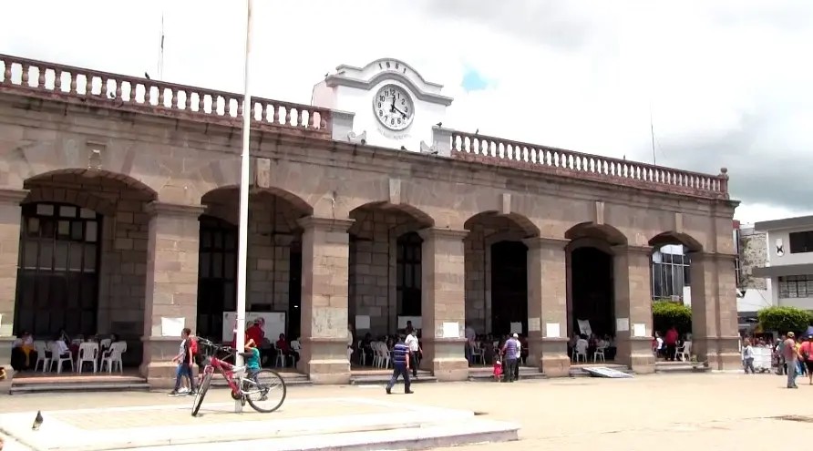 Tepic. Habilitarán línea telefónica para denunciar \"corrupción\" de funcionarios