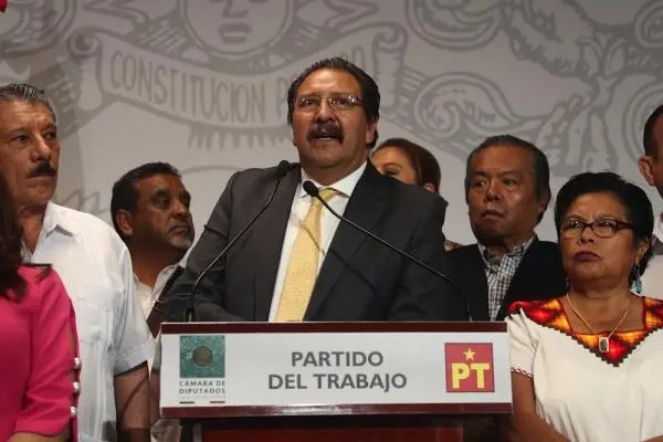 Celebra PT que AMLO done el 25% de su salario ante la pandemia