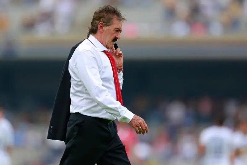 La Volpe aseguró que no le cobraría mucho a Pumas