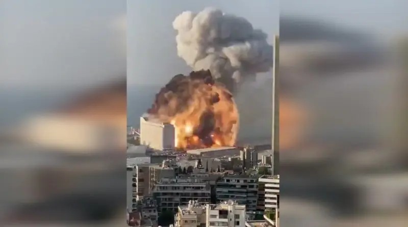 Líbano. Responsables de explosión \"van a pagar el precio\", sentencia Primer Ministro