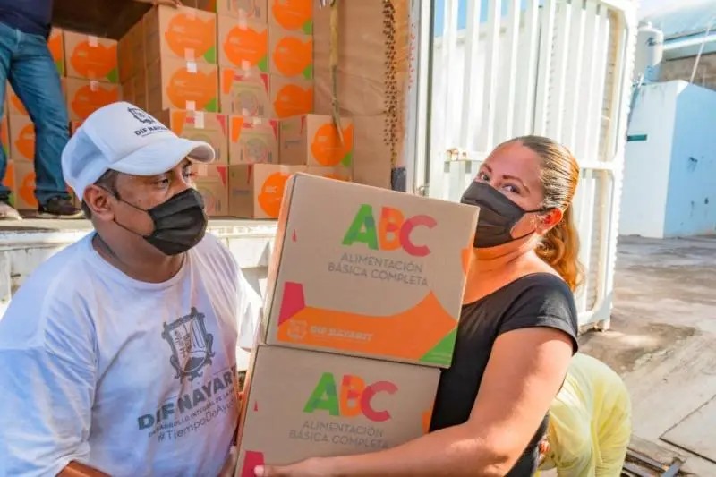 Gobierno del Estado llega a Ruiz con el programa ABC