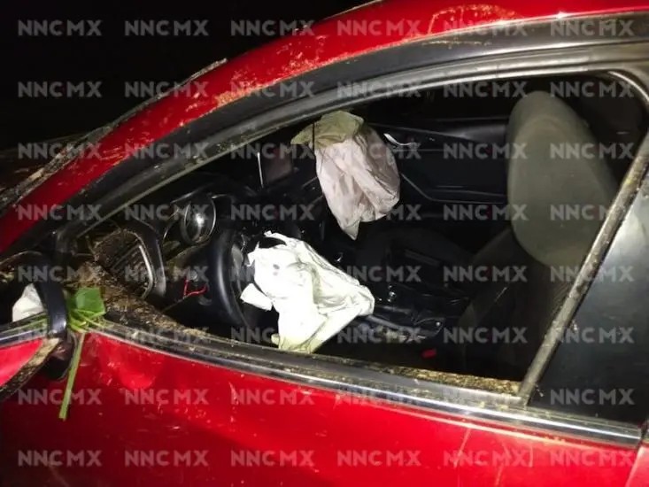 Pareja lesionada en brutal choque