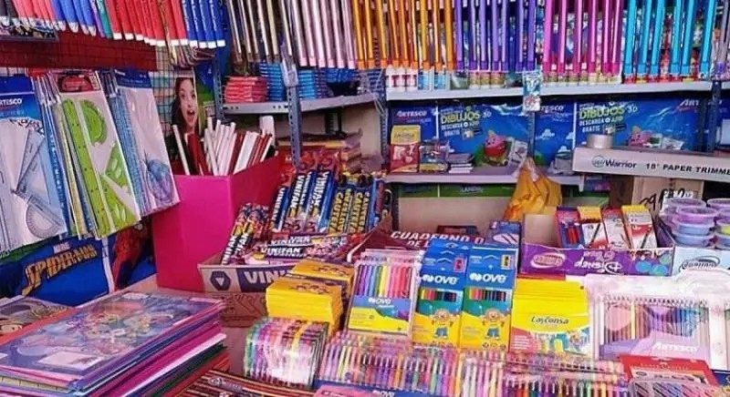 Clases virtuales afectan ventas de útiles escolares en la nueva normalidad