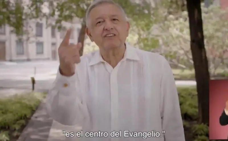 AMLO acusa al INE de censura tras bajarle un spot de internet