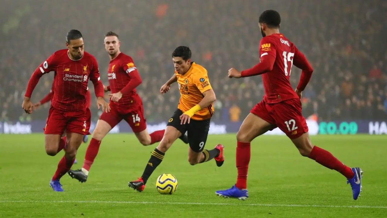 Joe Cole aconseja a Jiménez que se mantenga en el Wolves