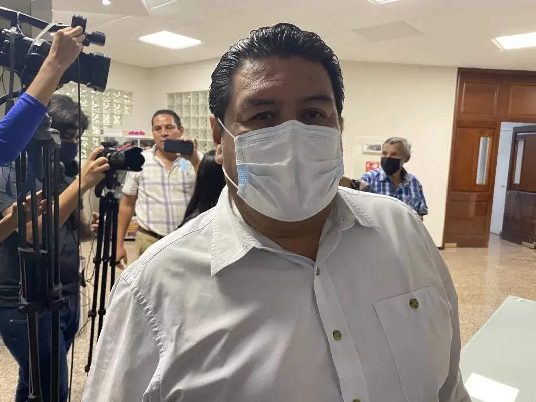 Médicos no quieren añadirse a IMSS Bienestar por los salarios mínimos que ofrecen