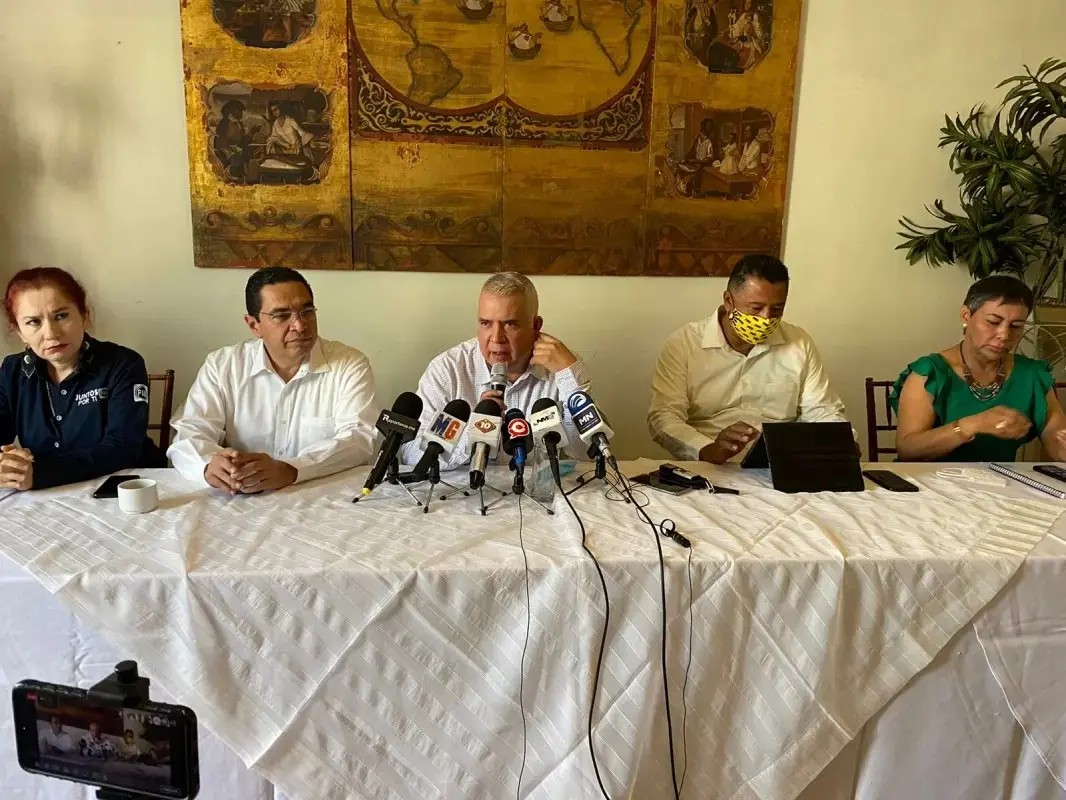 PAN, PRI Y PRD respaldan a sus diputados por votar en contra de la ley de justicia laboral