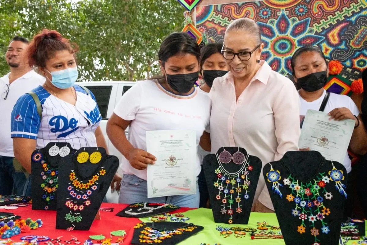 Agradecen nayaritas a DIF Nayarit por la oportunidad de crecer laboralmente
