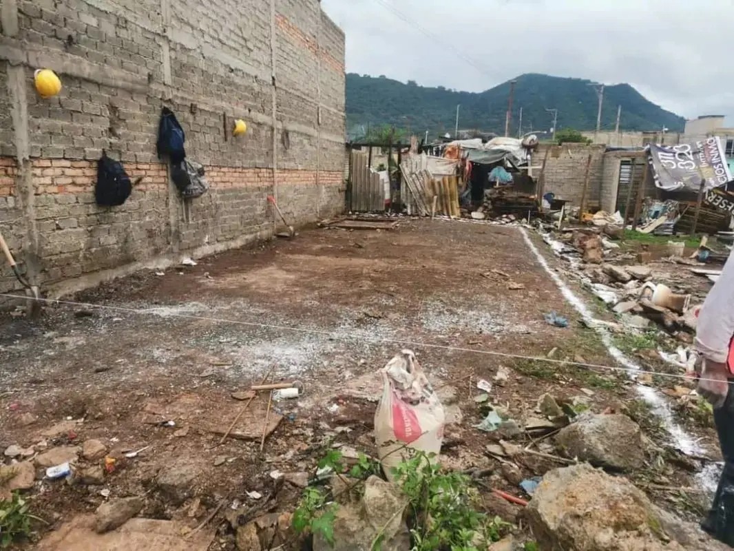 Inicia la construcción de viviendas en la colonia 3 de Julio