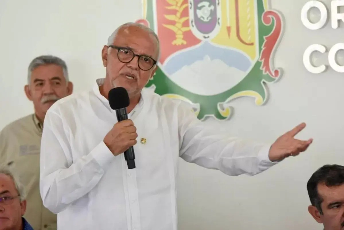 Médicos cubanos no serán basificados ni ganarán más que médicos nayaritas