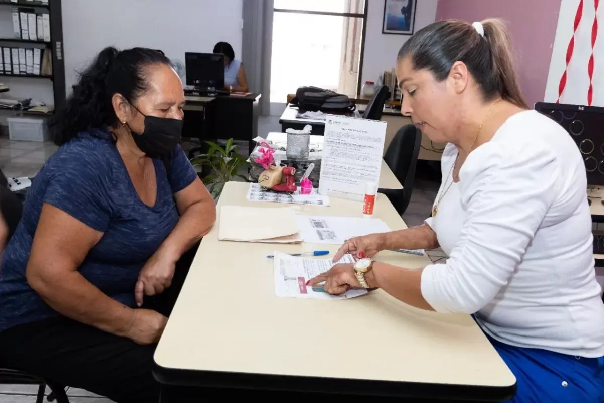 Entrega DIF Nayarit credencial del INAPAM a personas adultas mayores