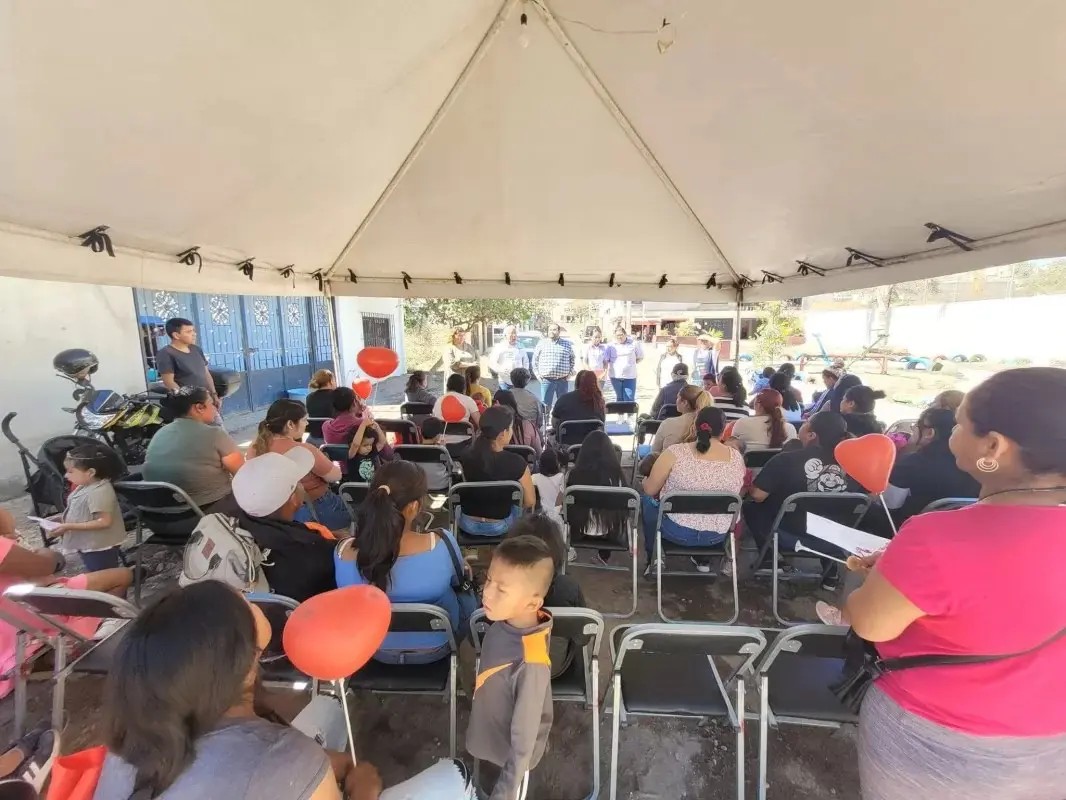 Entrega PT Nayarit apoyo alimentario en CENDI comunitario San Juanito
