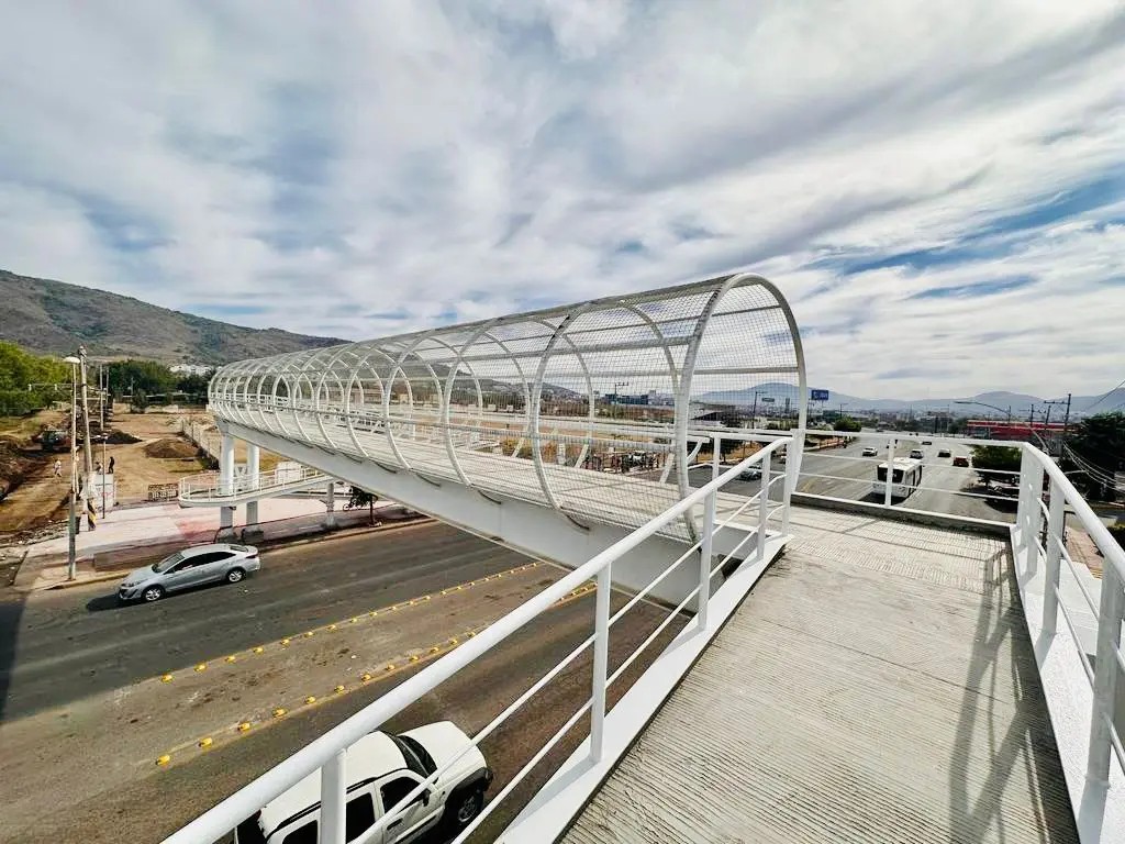 Listo el puente en la zona de Las Canteras