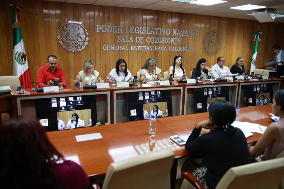 Congreso aprueba propuesta de convocatoria para consulta a comunidades indígenas