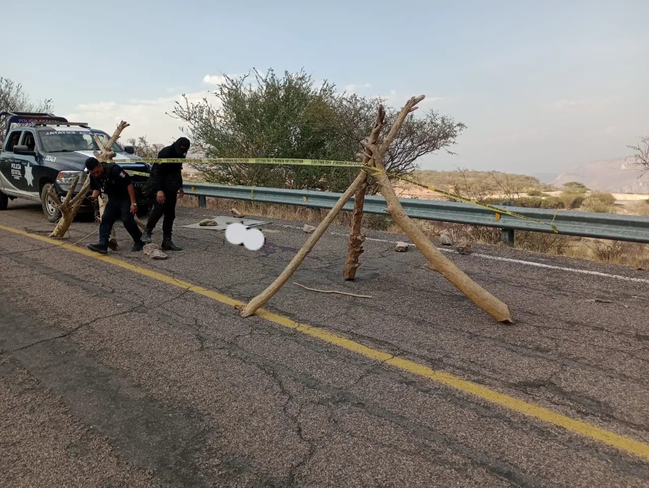 Menor pierde la vida tras caer de una camioneta en movimiento en Del Nayar