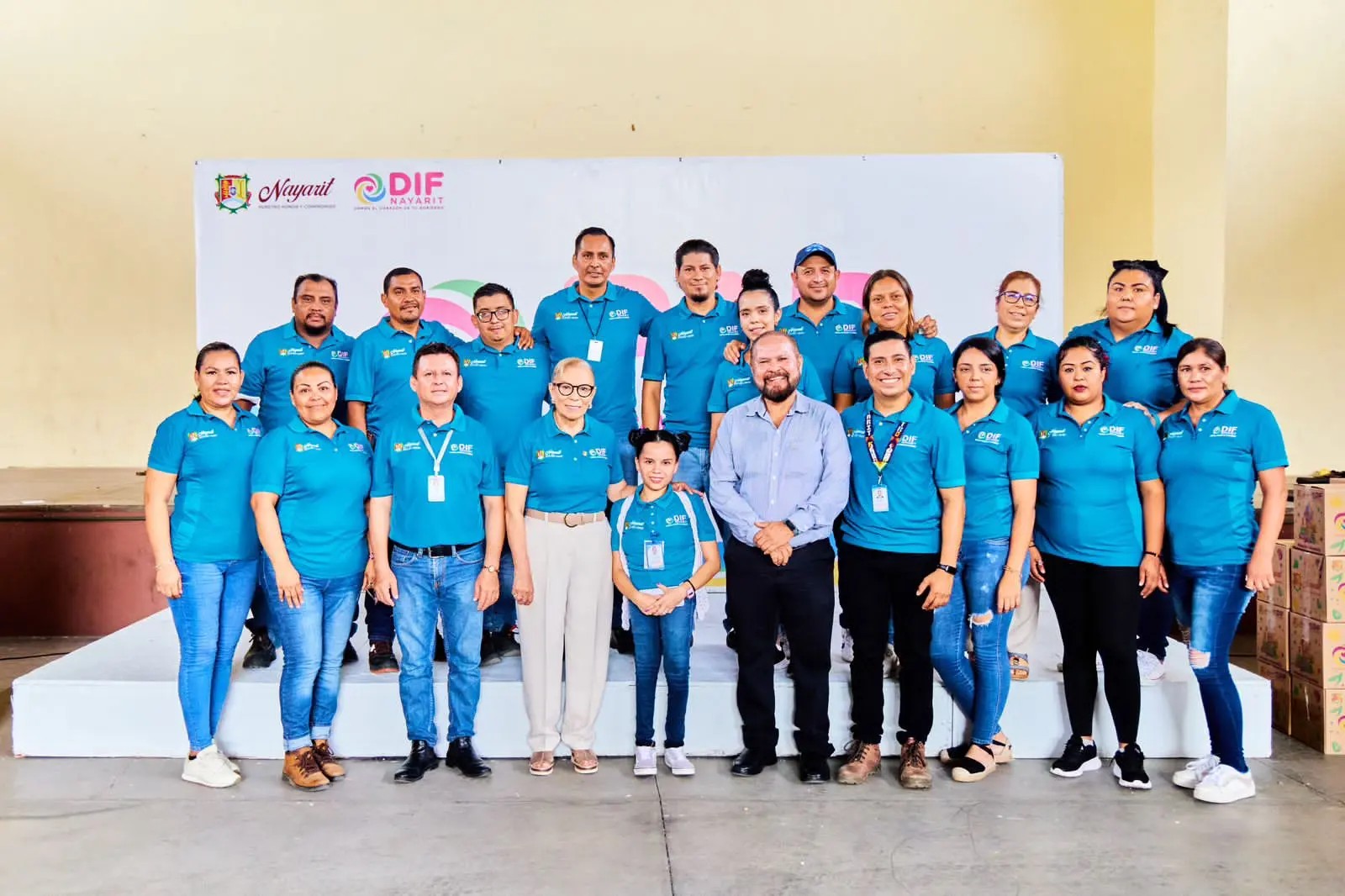 Lleva DIF Nayarit apoyo directo a familias de la zona rural de Tepic