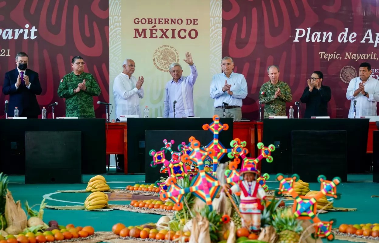Presenta López Obrador el Plan de Apoyo a Nayarit