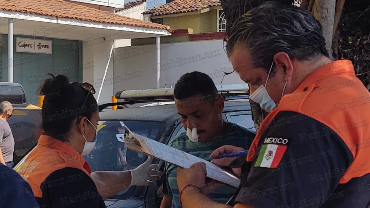 ¡taxista fan de el canelo  “cacheteó” a un hombre!