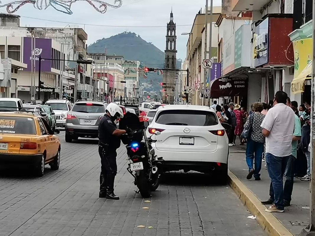 El costo de las infracciones no están para \"sonreír\" en Tepic