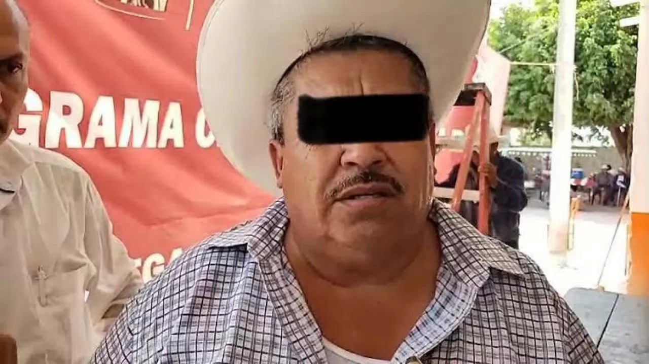 Vinculan a proceso penal y separan del cargo al Alcalde de Tecuala