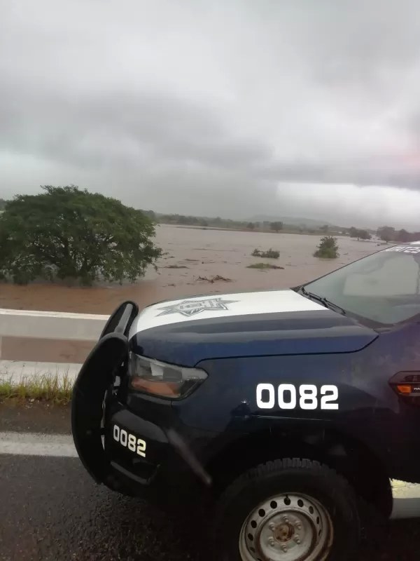 Monitorean niveles de ríos por el paso del huracán Pamela