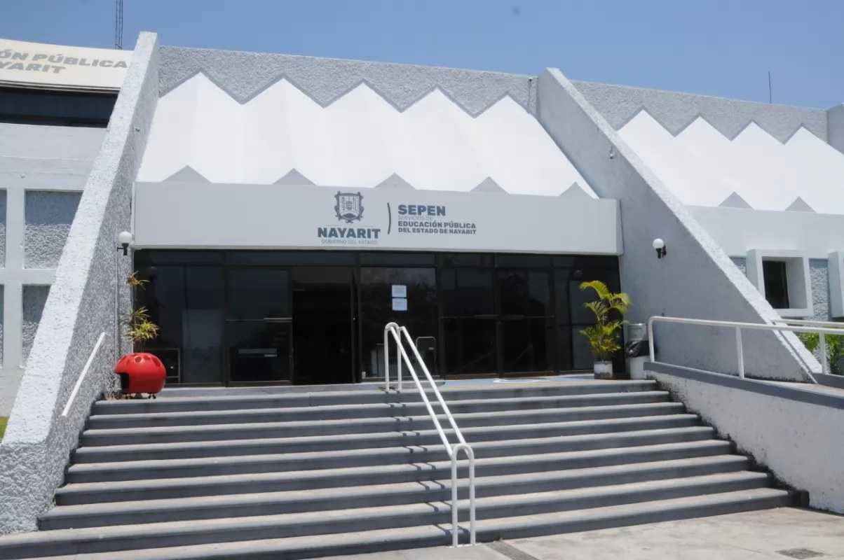 SEPEN y Secretaría de Salud infestadas de supuestos aviadores