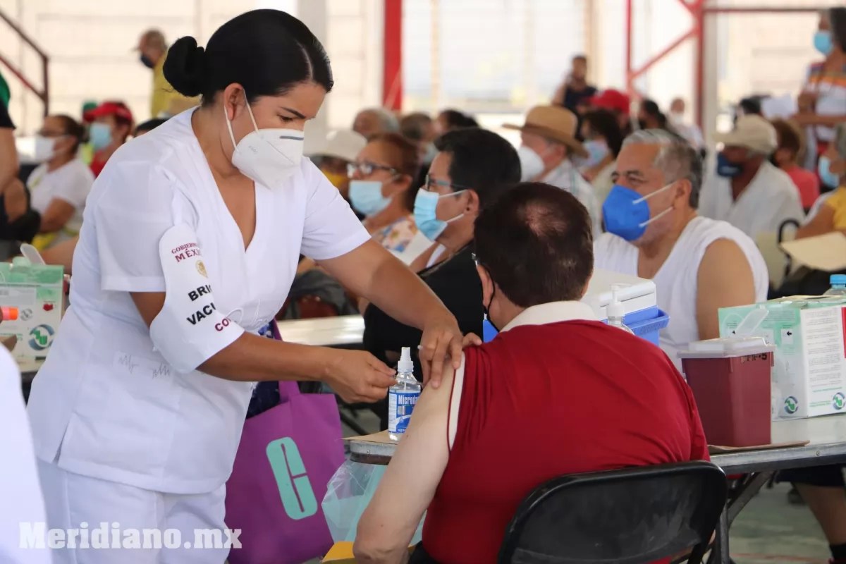 7 de cada 10 vacunados contra la COVID tienen esquema completo