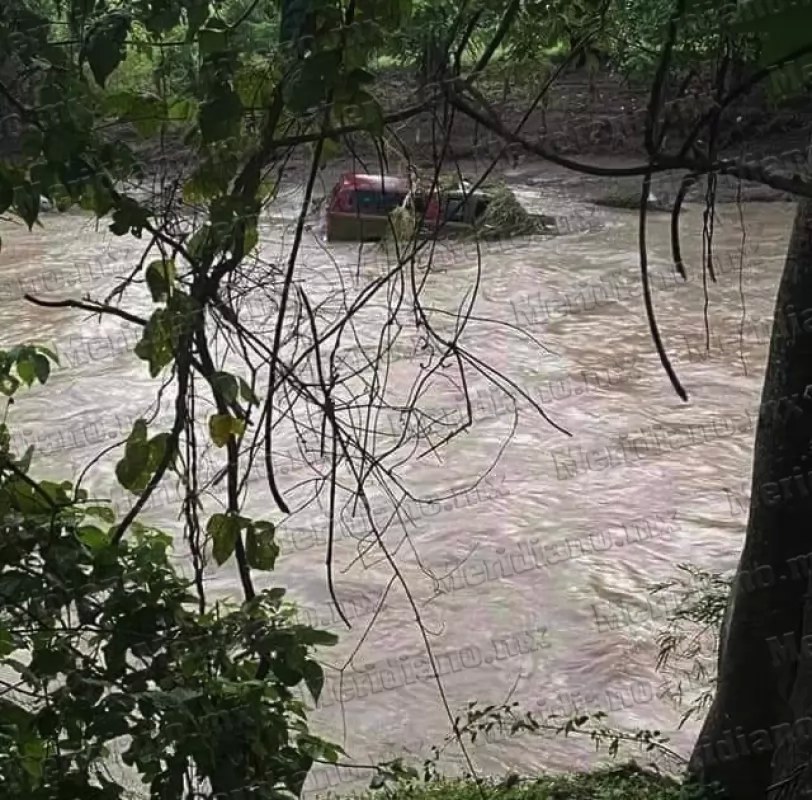 ¡buscan a hombre arrastrado por un arroyo en lo de marcos!