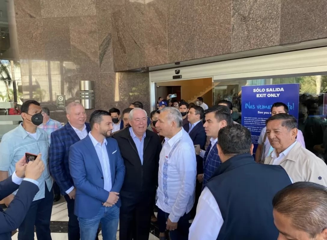 Adán Augusto y Luis Munguía trazan estrategia para renovar Jalisco