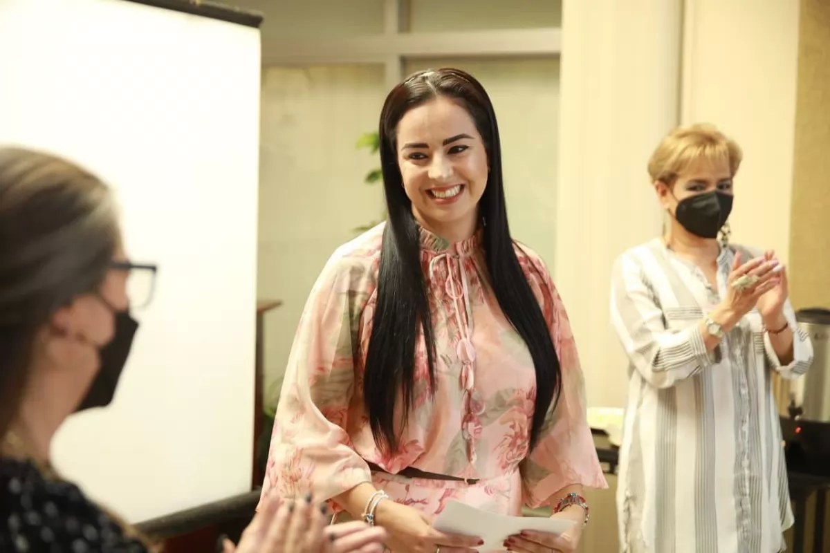 Congreso recibirá a las integrantes del primer parlamento de mujeres de Nayarit