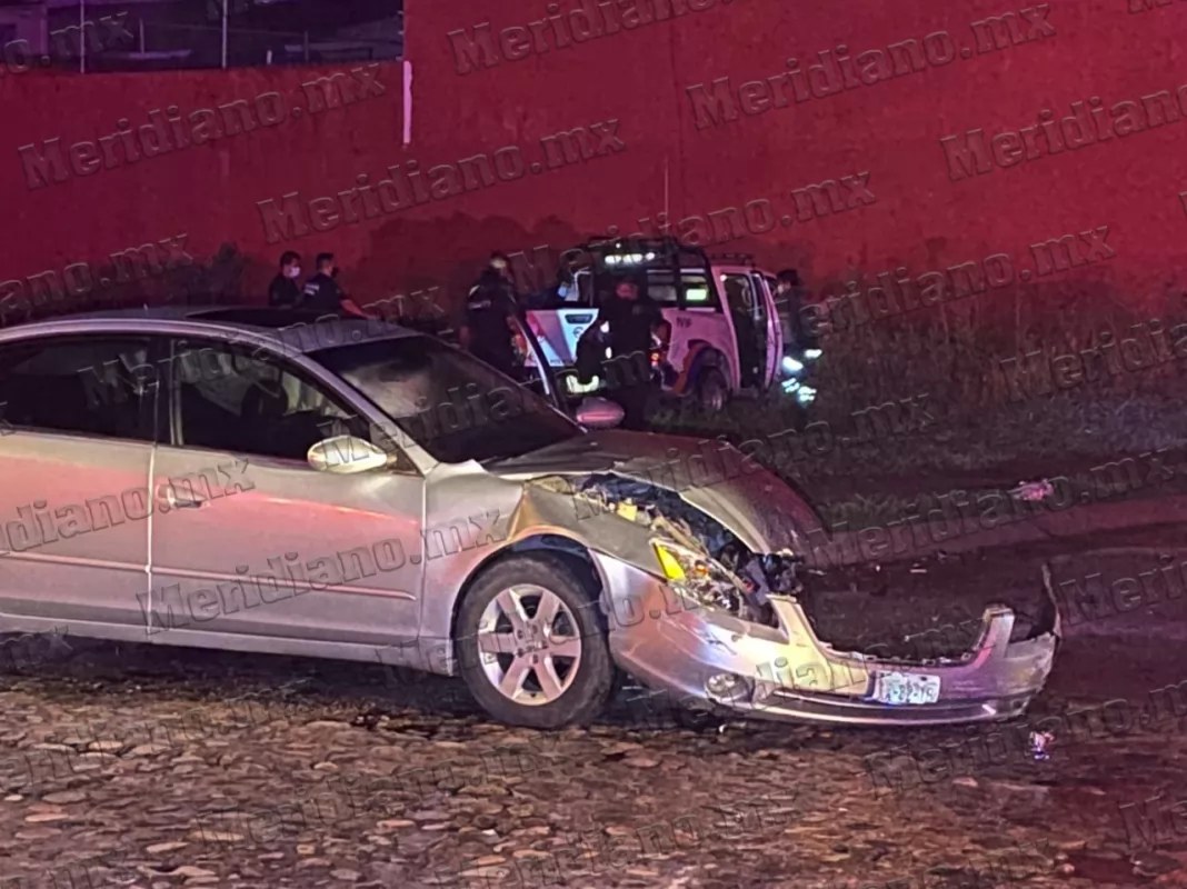 ¡chocó una patrulla en fluvial vallarta!