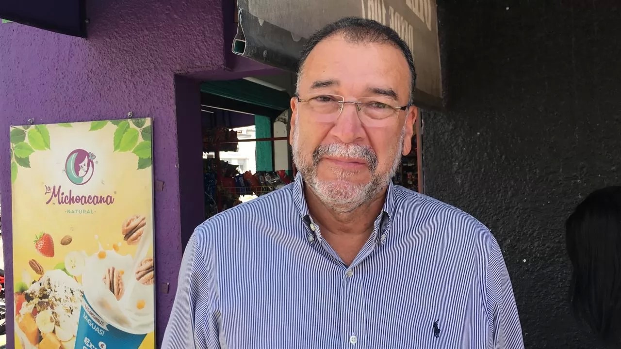 Reducir sueldos es un arma de doble filo, advierte Polo Domínguez