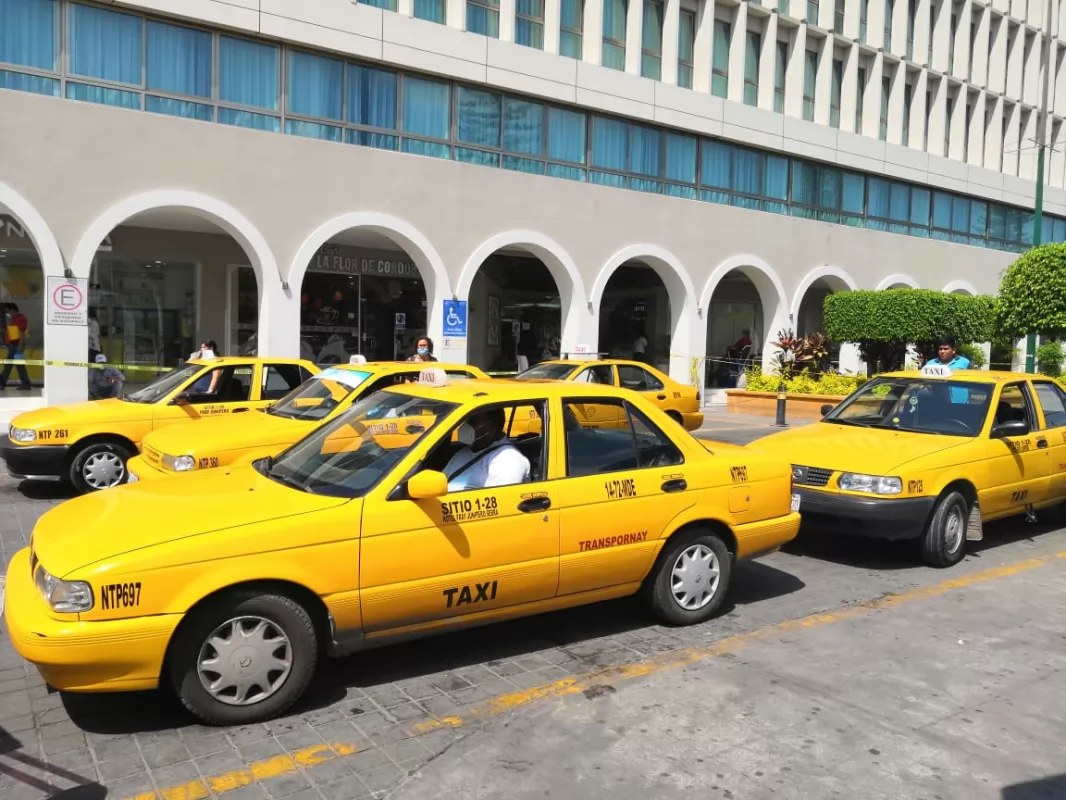 Crean clasificación de Taxistas \"B\" para mejorar el servicio