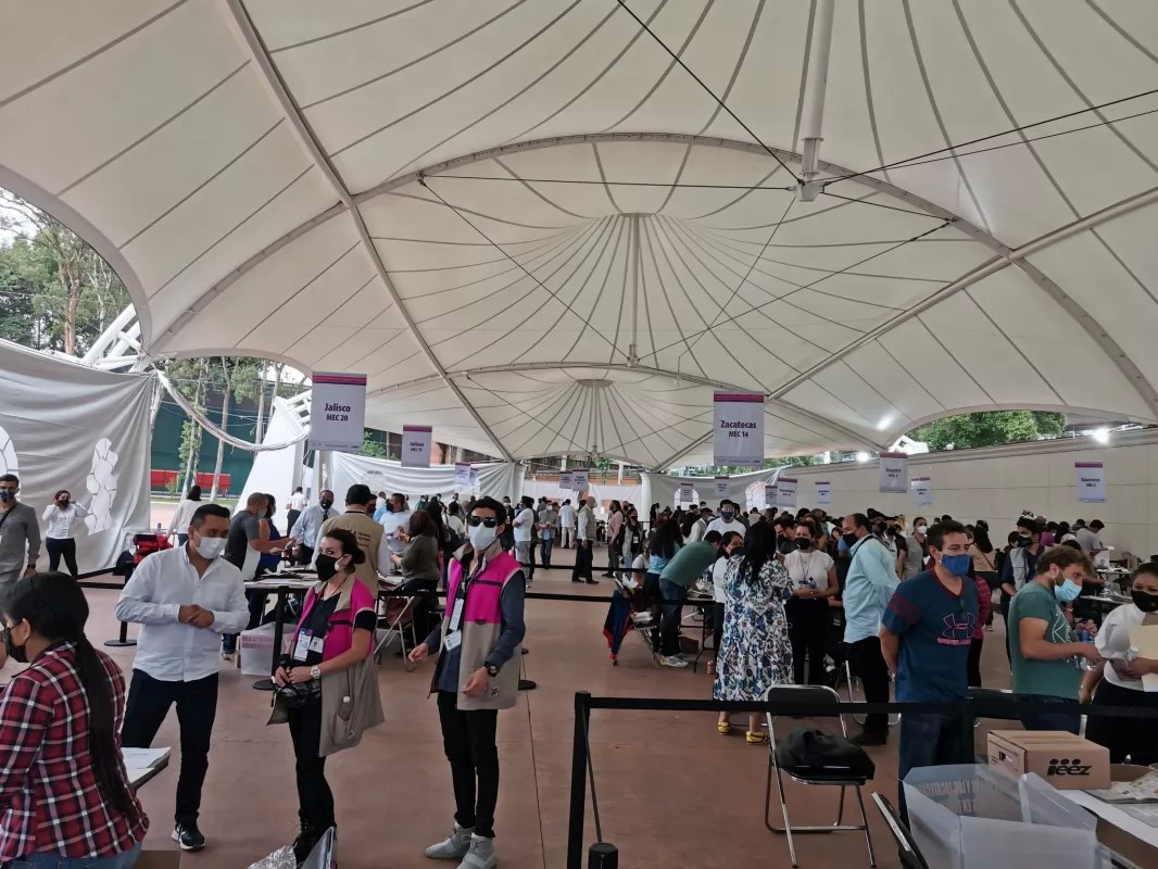 Más de 17 mil mexicanos votaron desde el extranjero