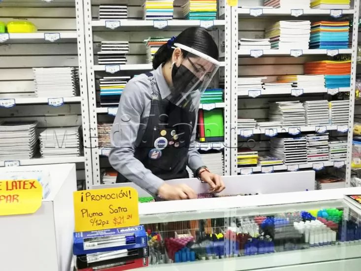 Cierran 20 mil papelerías en todo México por crisis