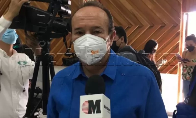 Falso que maestros abandonen clases para andar en campaña: SNTE