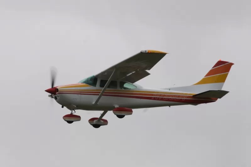 ¡Avionetazo en Querétaro!: Reportan un muerto