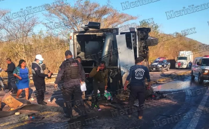 Identifican a fallecidos y lesionados de brutal accidente en la Tepic-Villa Unión