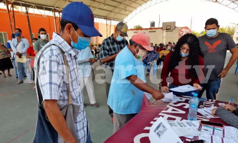 Arranca vacunación de la segunda dosis contra covid-19 en Tecuala