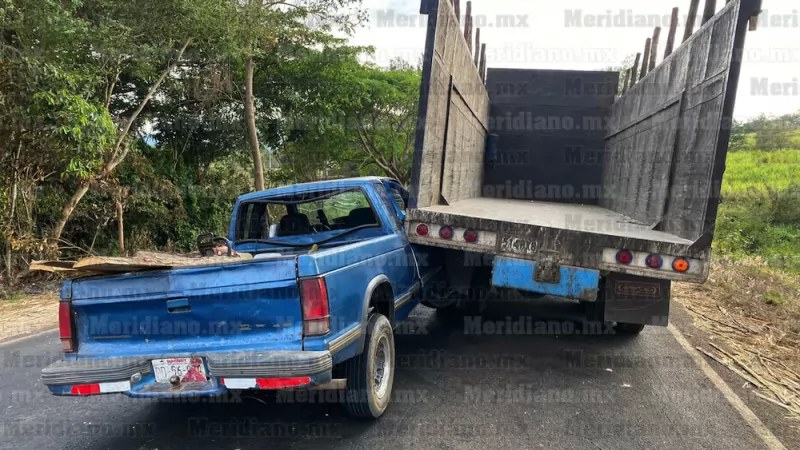 Dos heridos tras aparatoso accidente en la Tepic-Aguamilpa