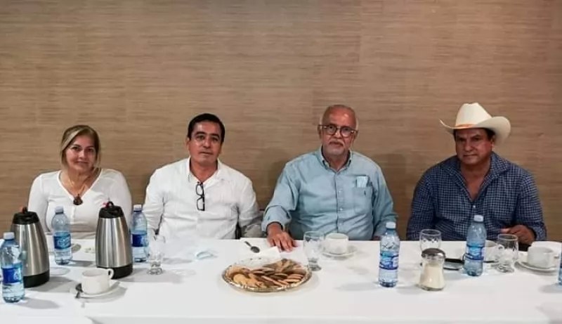 Panistas se unen al proyecto de Navarro Quintero y Eduardo Lugo