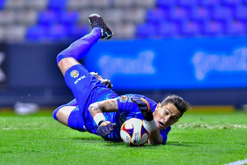 Raúl Gudiño confía en que llegará una buena racha para Chivas