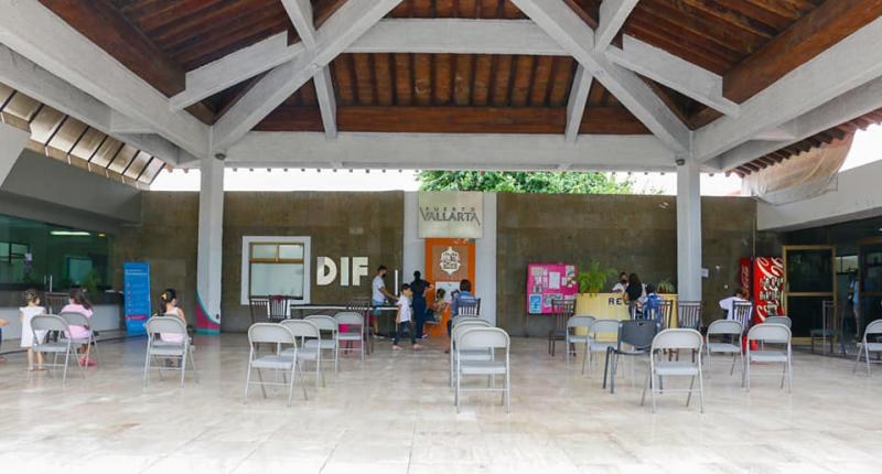 Reanuda DIF Servicio de Lentes a Bajo Costo