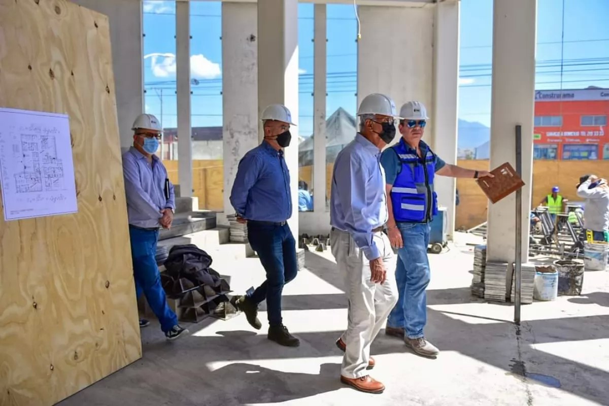 Por más mujeres sanas en Nayarit, Miguel Ángel Navarro Quintero, sigue trabajando.