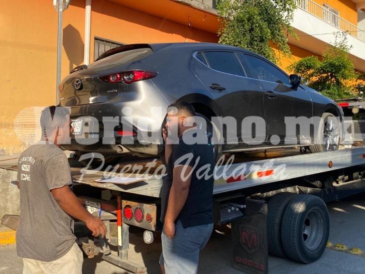 Fue recuperada en bucerías… ¡le robaron su mazda!