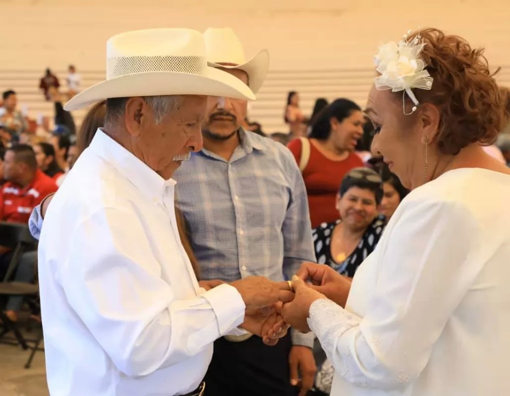 Bodas colectivas en Tepic siguen en suspenso ante pandemia